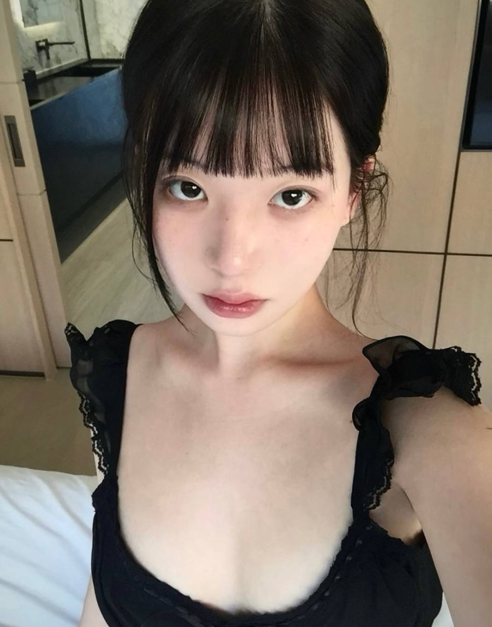 妈妈深夜竟对你被姐姐发现